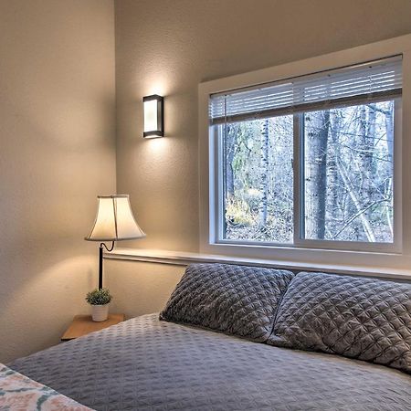 Sagle Retreat With Lake Views About 3 Mi To Sandpoint! Exterior photo